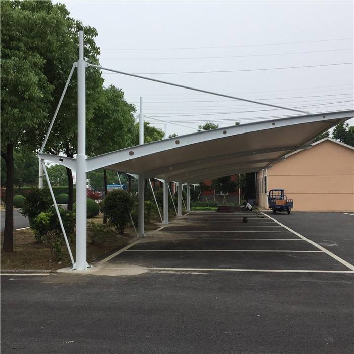 膜結(jié)構(gòu)汽車棚過去很常見 膜結(jié)構(gòu)汽車棚過去很常見