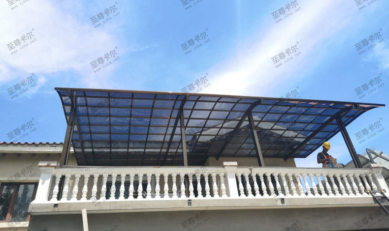 家用雨棚多少錢(qián)一平方.jpg 家用雨棚多少錢(qián)一平方.jpg