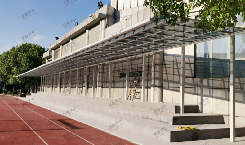 至尊卡爾鋁合金雨棚.jpg 至尊卡爾鋁合金雨棚.jpg