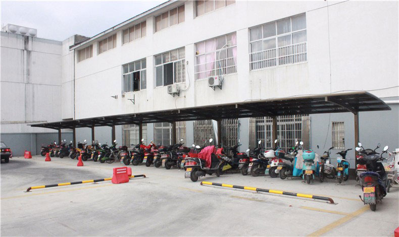 至尊卡爾車棚能抵擋惡劣天氣的強(qiáng)襲嗎？