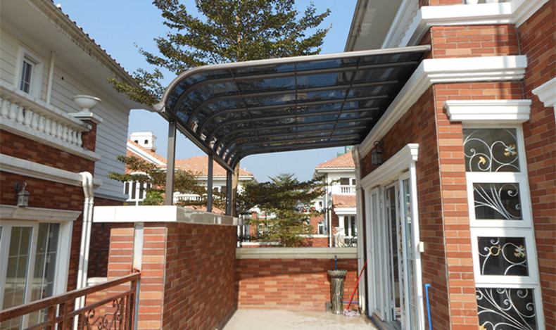 鋁合金雨棚的優點？