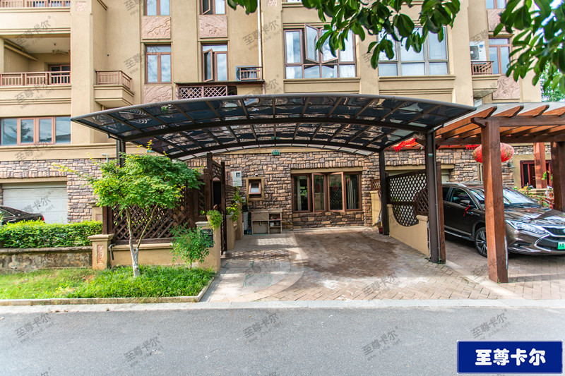 搭建車棚，用這種材質好