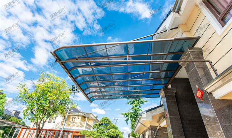 耐力板做的雨棚耐用嗎？耐力板雨棚使用壽命有多長？