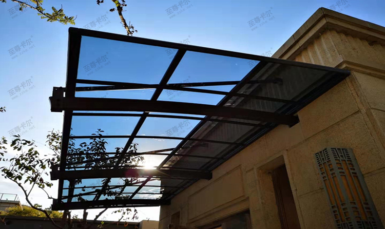 鋁合金雨棚多少錢一平方？影響雨棚價格成本有哪些因素？