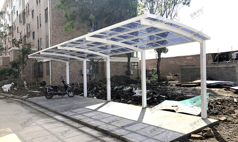 不會(huì)吧？還在考慮張拉膜自行車棚？這種自行停車棚快來了解一下