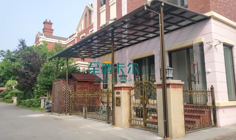 雨棚材料哪種最耐用？雨棚價格多少錢一平？