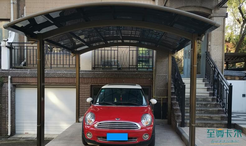 北京車(chē)棚廠家？汽車(chē)停車(chē)棚價(jià)格是多少？