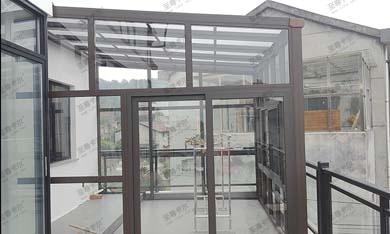 全封閉門窗款（陽光房式）